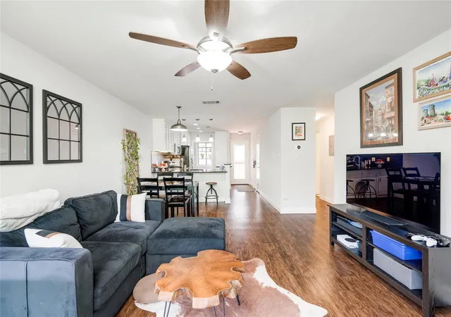 3rd image of 2215 Post Rd #2076, Austin, TX 78704 | MLS# 3674556