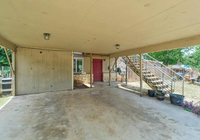 Photo 2 of Sale Pending at 5006 Cape Verde Cv, Austin, TX 78744 | MLS# 5796120 | Listing updated on 2026-09-19