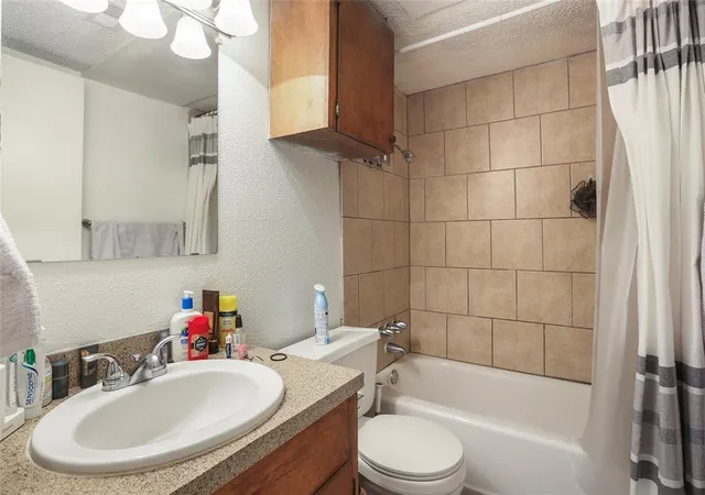image of 2803 Hemphill Park, Austin, TX 78705