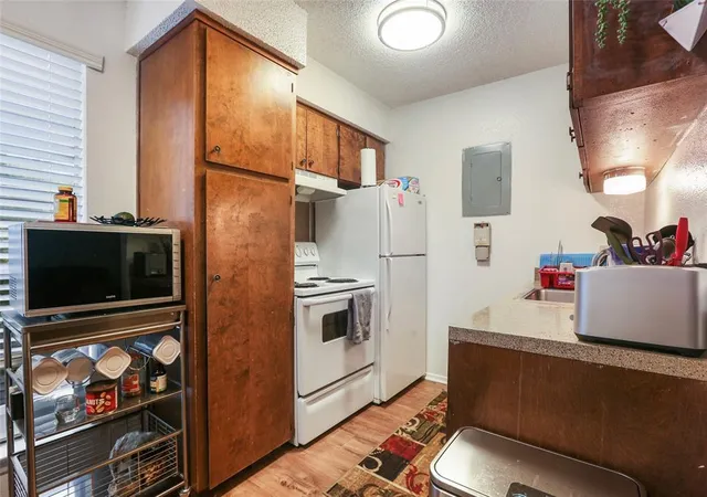 image of 2803 Hemphill Park, Austin, TX 78705