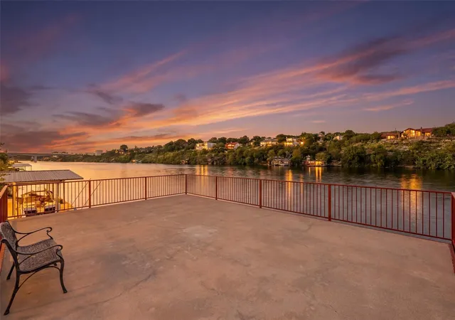 Homes for sale in Marble Falls, TX | 420 Los Escondidos, Marble Falls, TX 78654 | MLS# 4847932
