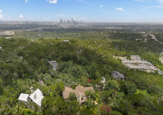 33rd image of 468 Spiller Ln, West Lake Hills, TX 78746 | MLS# 8102307