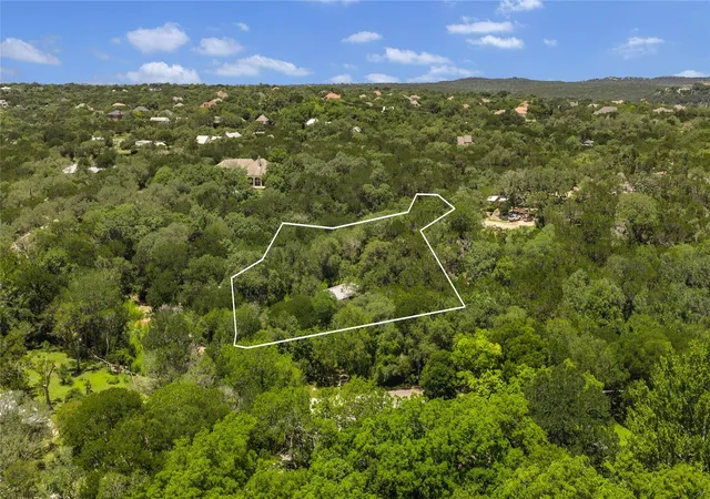 Photo 2 of Single family home for sale at 2316 River Hills Rd, Austin, TX 78733 | MLS# 7012465 | Listing updated on 2026-07-15