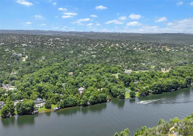 Photo 3 of Single family home for sale at 2316 River Hills Rd, Austin, TX 78733 | MLS# 7012465 | Listing updated on 2026-07-15