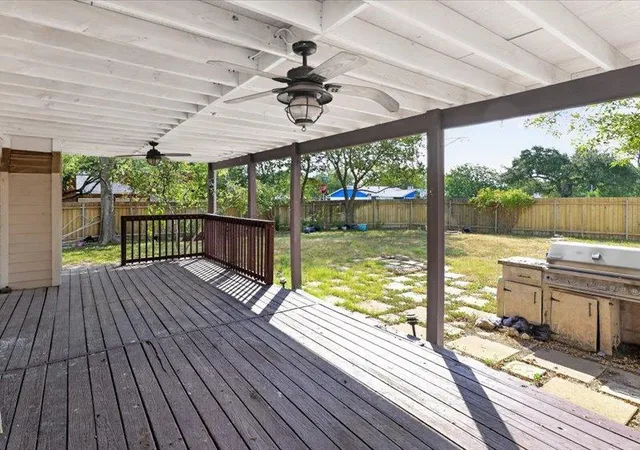 Photo 4 of Single family home for sale at 900 Oakcrest Cir, Cedar Park, TX 78613 | MLS# 9394597 | Listing updated on 2026-09-05
