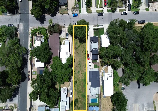 7th image of 2512 E 4th St, Austin, TX 78702 | MLS# 8083469
