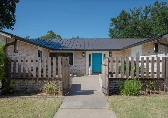 3rd image of 101 Third Sid W, Marble Falls, TX 78657 | MLS# 2379325