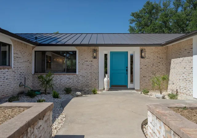 4th image of 101 Third Sid W, Marble Falls, TX 78657 | MLS# 2379325