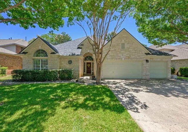 Photo 1 of Single family home for sale at 2602 Henley Dr, Round Rock, TX 78681 | MLS# 5001857 | Listing updated on 2026-09-17