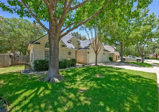 2nd image of 2602 Henley Dr, Round Rock, TX 78681 | MLS# 5001857