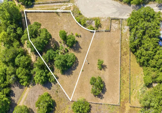 Photo 4 of Land for sale at 10400 Lake Park Dr, Dripping Springs, TX 78620 | MLS# 2530525 | Listing updated on 2026-07-21