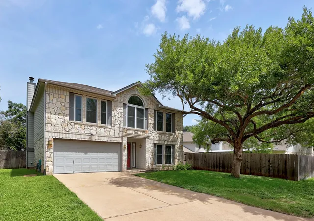 Photo 3 of Single family home for sale at 8416 Priest River Dr, Round Rock, TX 78681 | MLS# 9922628 | Listing updated on 2026-10-03