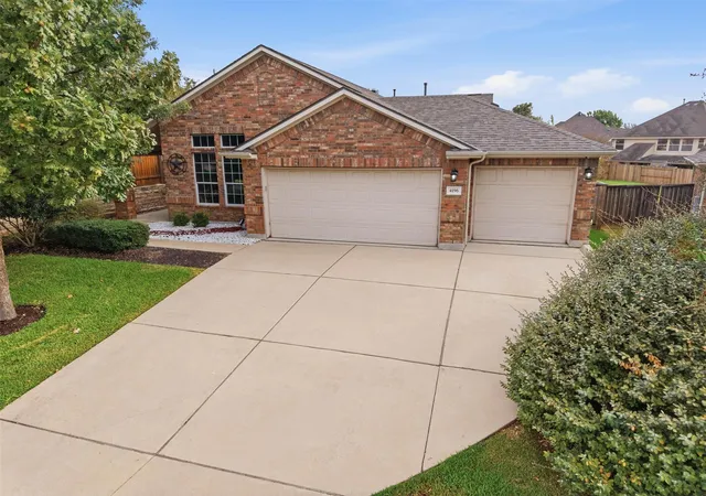 Photo 2 of Single family home for sale at 4196 Woodhaven Trl, Round Rock, TX 78665 | MLS# 7191509 | Listing updated on 2026-10-03
