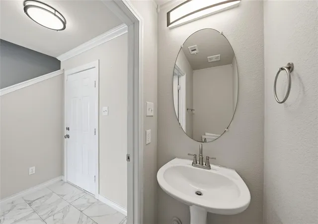 3rd image of 6917 Panda Royle Dr, Del Valle, TX 78617 | MLS# 2175363