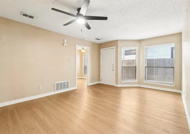 4th image of 13355 Water Oak Ln, Austin, TX 78729 | MLS# 5713234