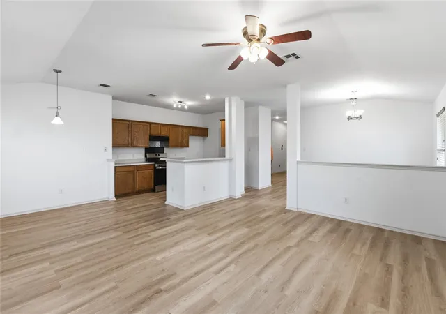 Photo 4 of Sale Pending at 3629 Spring Cyn Trl, Round Rock, TX 78681 | MLS# 8081749 | Listing updated on 2026-09-23