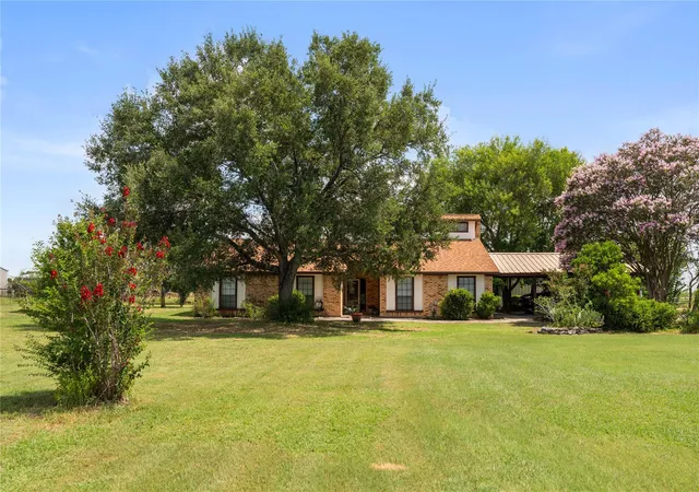 1st image of 4911 Youngsford Rd, Marion, TX 78124 | MLS# 5765908