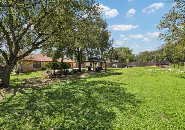 30th image of 208 Maple Dr, Mountain City, TX 78610 | MLS# 9838847