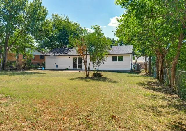Photo 33 of Single family home for sale at 4710 Russet Hl Dr, Austin, TX 78723 | MLS# 9824323 | Listing updated on 2026-08-30