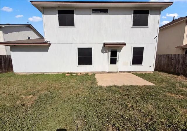 Photo 4 of Single family home for sale at 5810 Vasey Blvd, Austin, TX 78724 | MLS# 2963894 | Listing updated on 2026-09-07