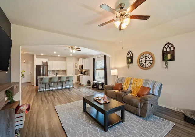 5th image of 112 Pivot Dr, Taylor, TX 76574 | MLS# 4926688