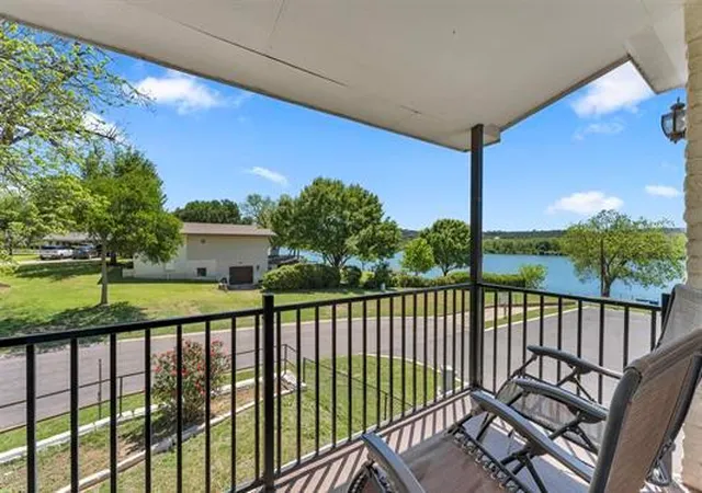 1st image of 319 Meadowlakes Dr, Marble Falls, TX 78654 | MLS# 2893734