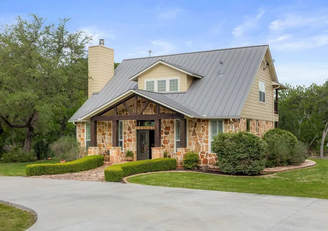 3rd image of 4292 N Us 83 Hwy, Leakey, TX 78873 | MLS# 5823173