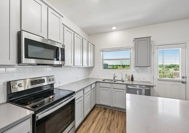 Photo 2 of Single family home for sale at 417 Greatest Gift Way, Jarrell, TX 76537 | MLS# 1591239 | Listing updated on 2026-09-24