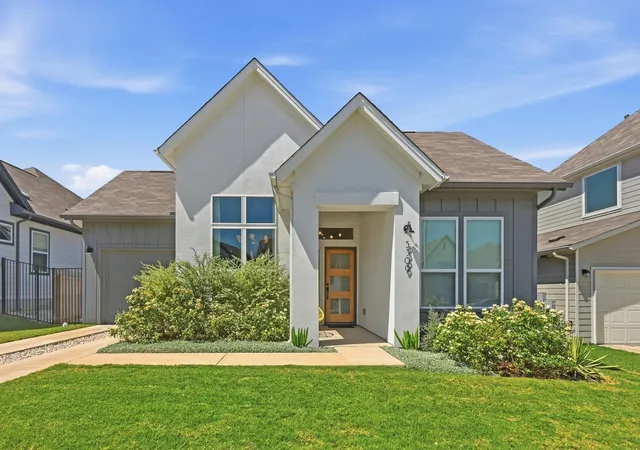 1st image of 5309 Lena Dr, Austin, TX 78723 | MLS# 1121128