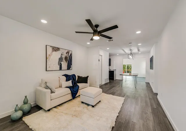 Photo 3 of Single family home for sale at 6913 Shannon Dr, Austin, TX 78724 | MLS# 7709897 | Listing updated on 2026-09-04