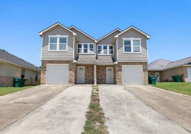 1st image of 709 Claremont Pkwy #A & B, Marble Falls, TX 78654 | MLS# 7926707