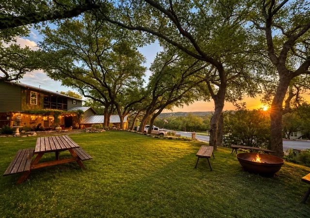 Photo 2 of Single family home for sale at 2905 Newton Dr, Lago Vista, TX 78645 | MLS# 8385647 | Listing updated on 2026-10-06