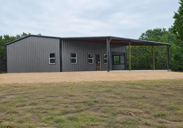 1st image of 735 Cr 206, Lampasas, TX 76550 | MLS# 1777362