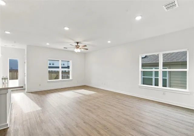 Photo 3 of Single family home for sale at 166 Seattle Slew Dr, Jarrell, TX 76537 | MLS# 1182455 | Listing updated on 2026-10-25