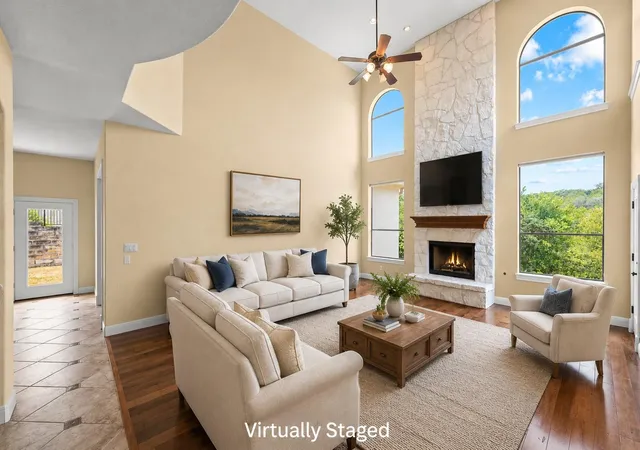 3rd image of 126 Vailco Ln, Austin, TX 78738 | MLS# 6632283
