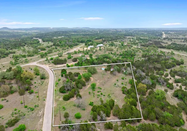 3rd image of 107 Estates Dr, Kempner, TX 76539 | MLS# 8057067