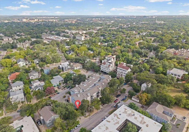 Photo 33 of Condo for sale at 3111 Tom Green St #111, Austin, TX 78705 | MLS# 7280943 | Listing updated on 2026-10-26