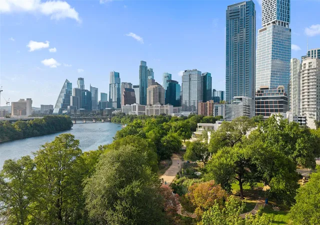 2nd image of 54 Rainey St, Austin, TX 78701