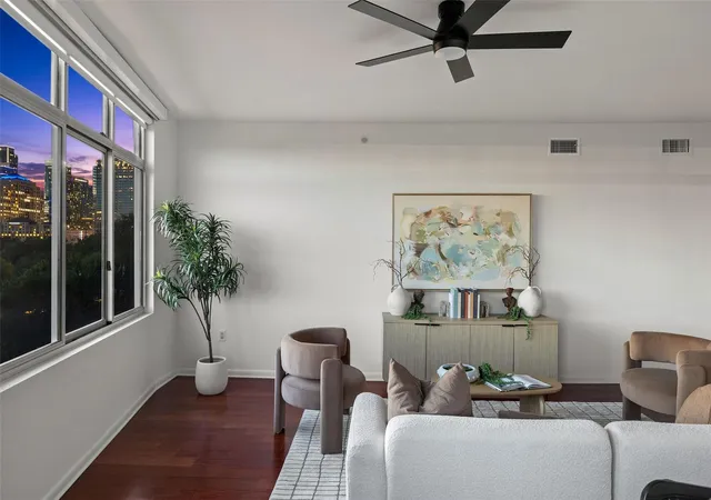 4th image of 54 Rainey St #502, Austin, TX 78701 | MLS# 4776980
