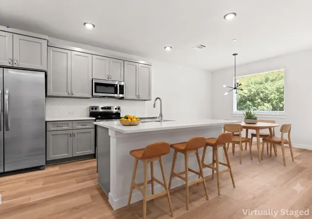 3rd image of 2600 Gattis School Rd #501-504, Round Rock, TX 78664 | MLS# 7627416