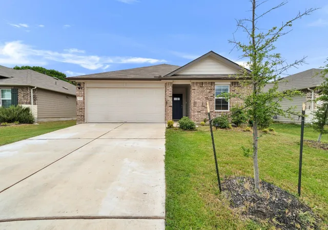 1st image of 1321 Camden Ln, Lockhart, TX 78644 | MLS# 6093585