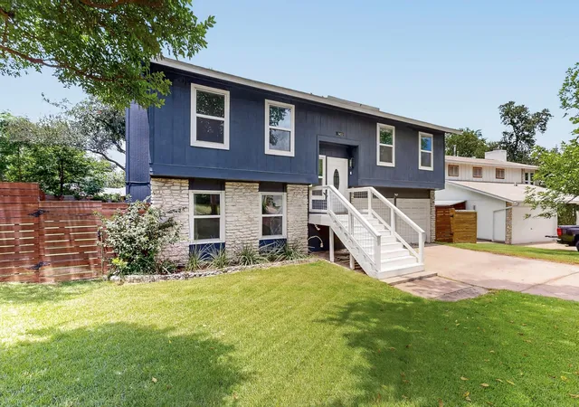Photo 3 of Single family home for sale at 7402 Gaines Ml Ln, Austin, TX 78745 | MLS# 4989976 | Listing updated on 2026-09-03