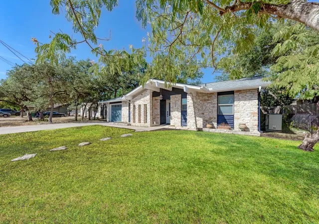 4th image of 2209 N Celia Dr, Cedar Park, TX 78613 | MLS# 9970392