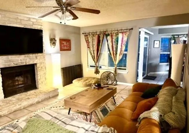 3rd image of 12307 Cahone Trl, Austin, TX 78729 | MLS# 2197493