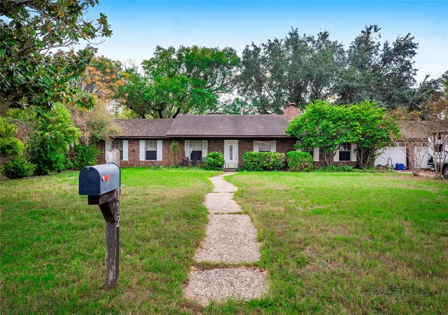 1st image of 112 Hasler St, Bastrop, TX 78602 | MLS# 2133056