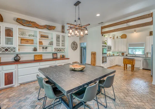 Photo 4 of Single family home for sale at 600 Avenida Serena, Marble Falls, TX 78654 | MLS# 1267415 | Listing updated on 2026-08-29