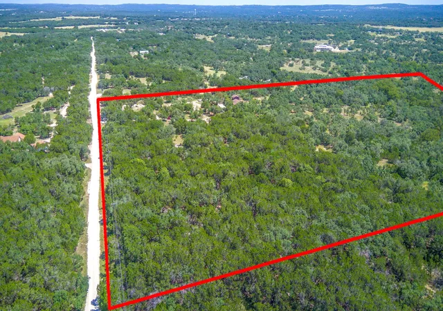 Photo 3 of House for sale at 475 Fischer Trl, Wimberley, TX 78676 | MLS# 5656509 | Listing updated on 2026-09-04