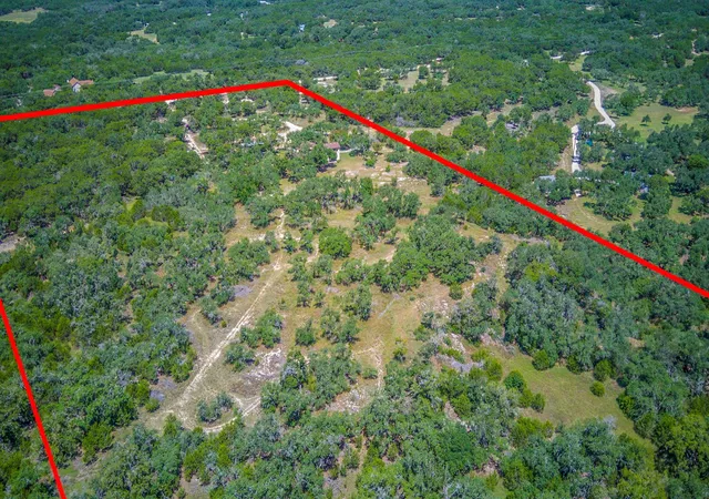 Photo 4 of House for sale at 475 Fischer Trl, Wimberley, TX 78676 | MLS# 5656509 | Listing updated on 2026-09-04