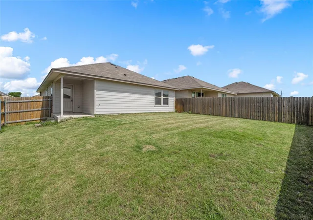 15th image of 1049 Velvet Ct, Troy, TX 76579 | MLS# 9450828