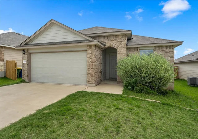 2nd image of 1049 Velvet Ct, Troy, TX 76579 | MLS# 9450828